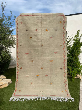 Tapis berbère en laine Akhnif 250 x 140 cm
