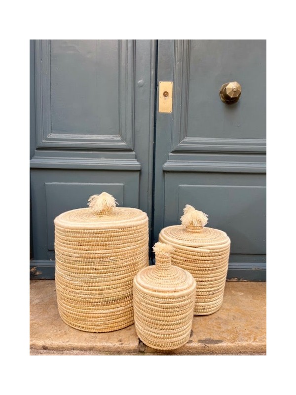 Boîte berbère avec pompon blanc