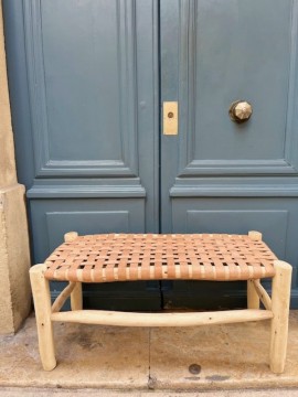Banc artisanal en bois et cuir 90 cm