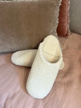 Babouches homme en cuir et moumoute