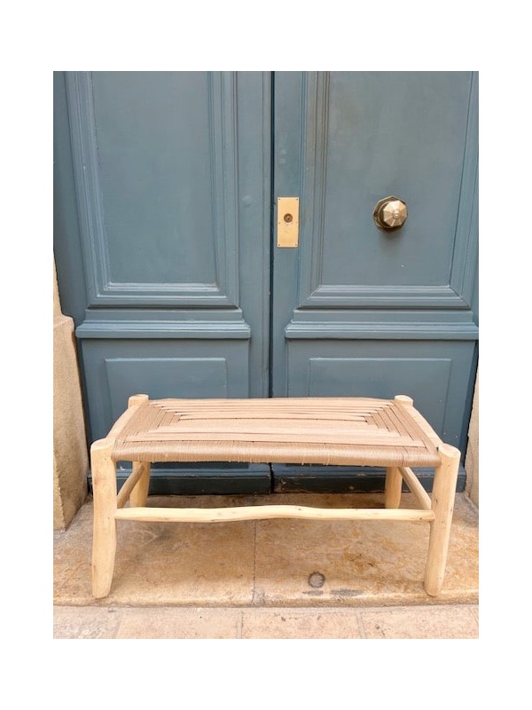 Banc artisanal en bois et corde beige