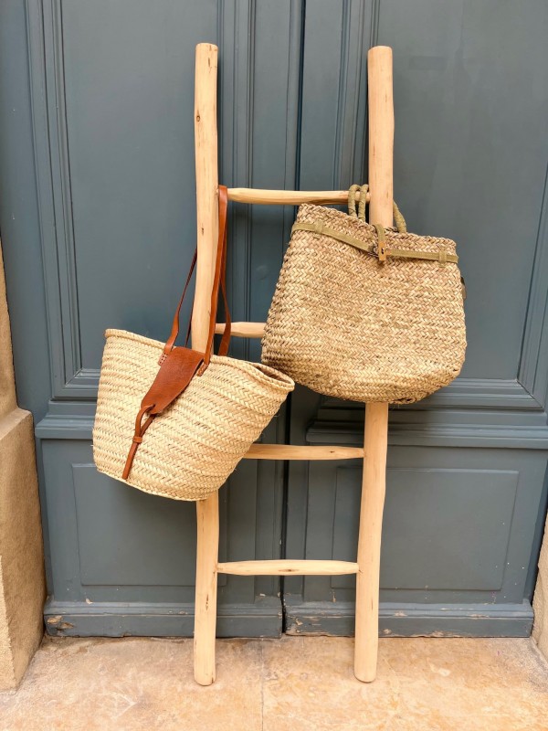 Sac cabas en feuille de palmier avec anses en cuir – Artisanat marocain fait main 56 x 30 cm