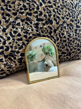 Petit miroir en laiton doré – Bordure fine