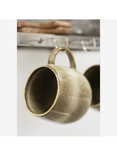 Mug en grès kaki – Madam Stoltz – 8 x 9 cm